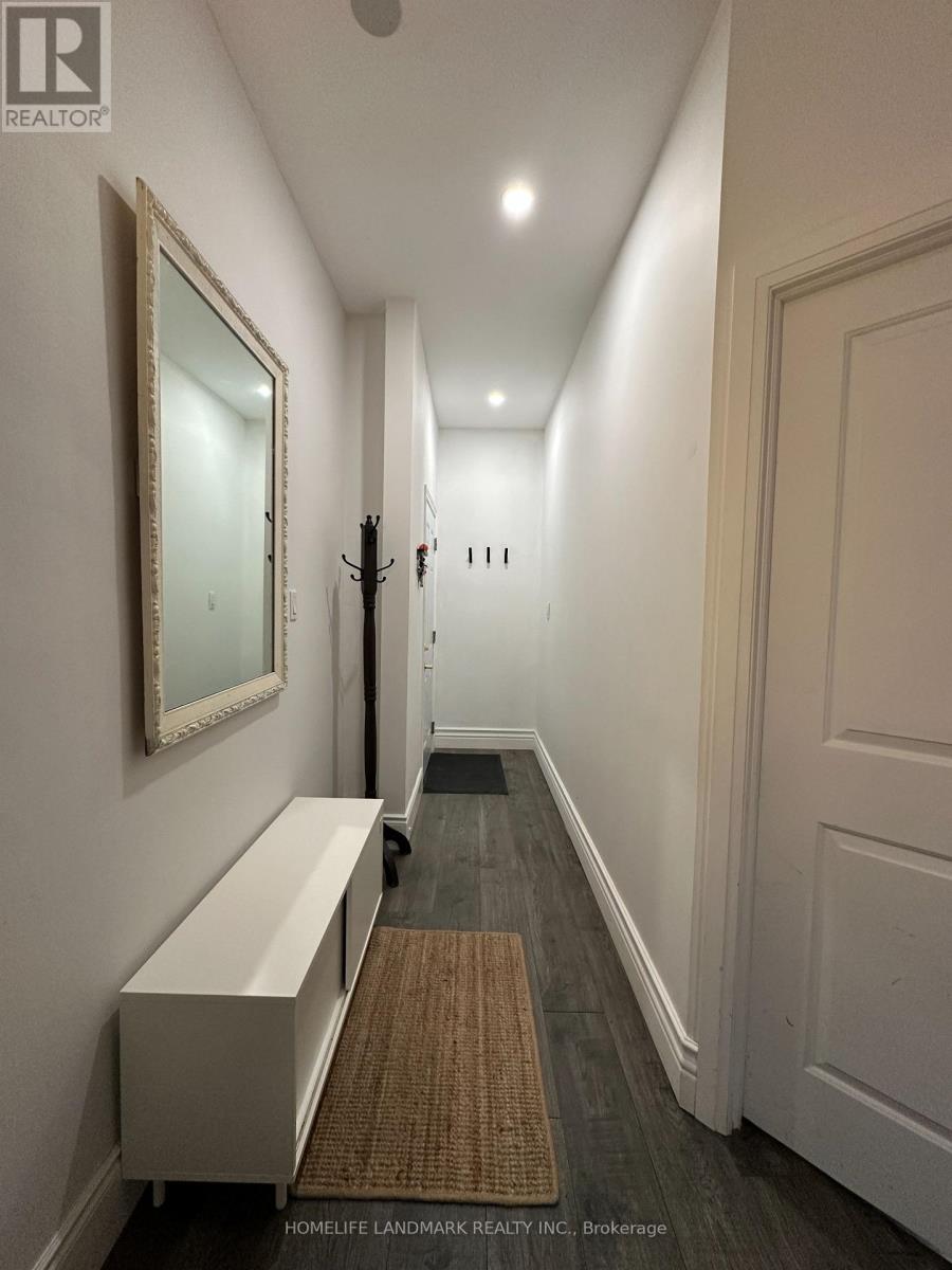 Main - 20 Concord Avenue, Toronto, Ontario  M6H 2P1 - Photo 5 - C12672600