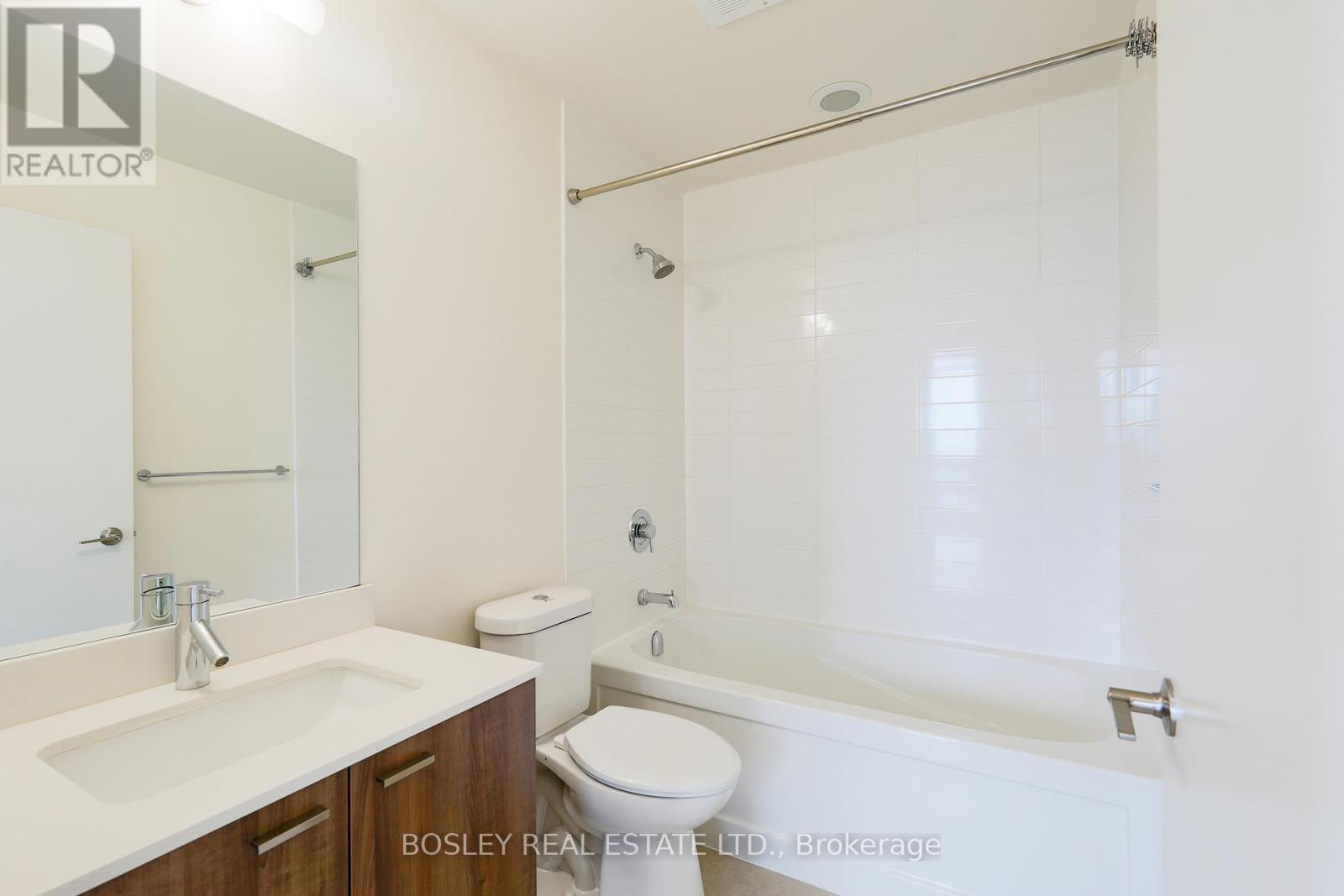 3308 - 30 Roehampton Avenue, Toronto, Ontario  M4P 0B9 - Photo 14 - C12672618