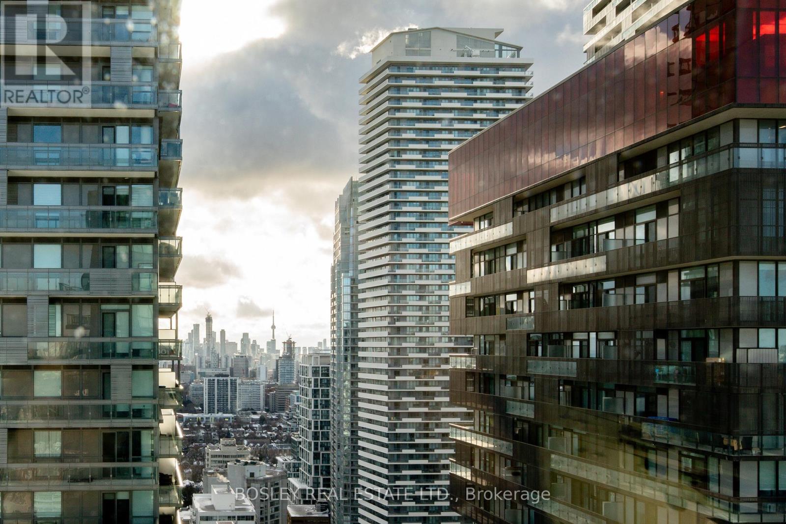 3308 - 30 Roehampton Avenue, Toronto, Ontario  M4P 0B9 - Photo 21 - C12672618