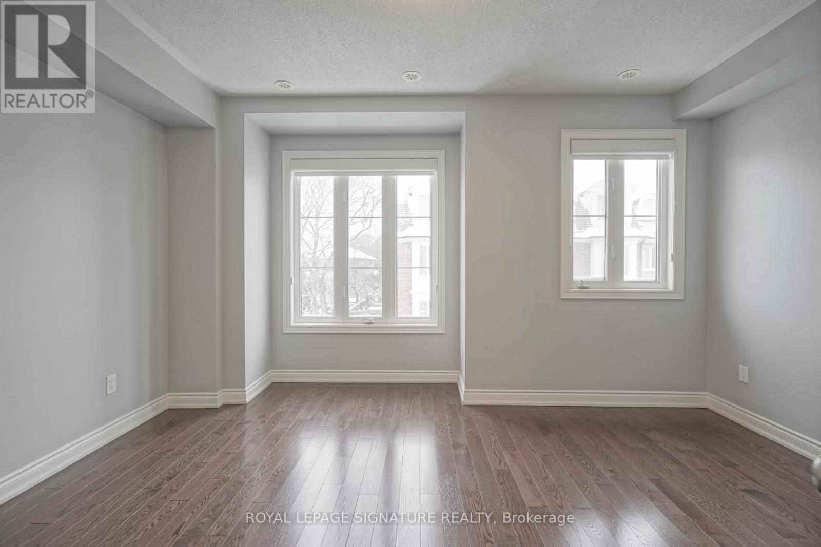 9 Johnson Farm Lane, Toronto, Ontario  M2N 0G6 - Photo 14 - C12672626