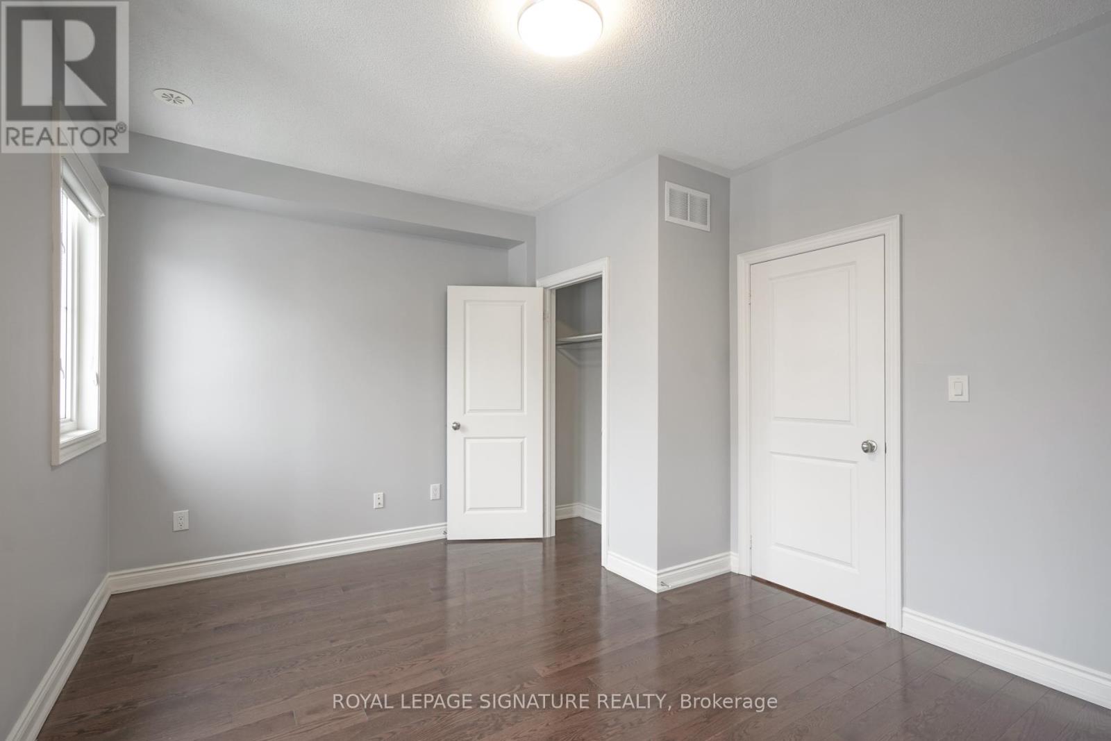 9 Johnson Farm Lane, Toronto, Ontario  M2N 0G6 - Photo 16 - C12672626