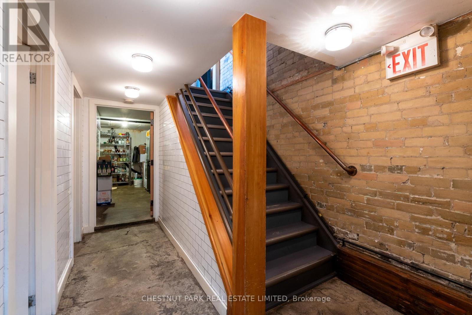 923 Dundas Street W, Toronto, Ontario  M6J 2R5 - Photo 9 - C12672690