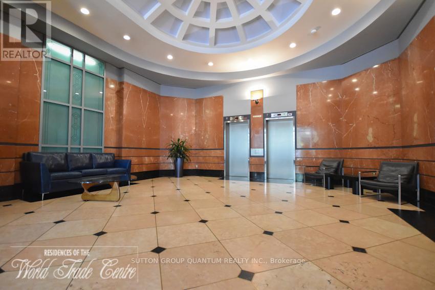 814 - 10 Queens Quay W, Toronto, Ontario  M5J 2R9 - Photo 29 - C12672732