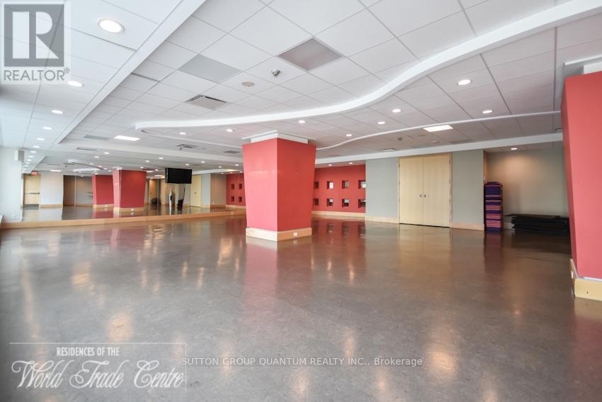 814 - 10 Queens Quay W, Toronto, Ontario  M5J 2R9 - Photo 35 - C12672732