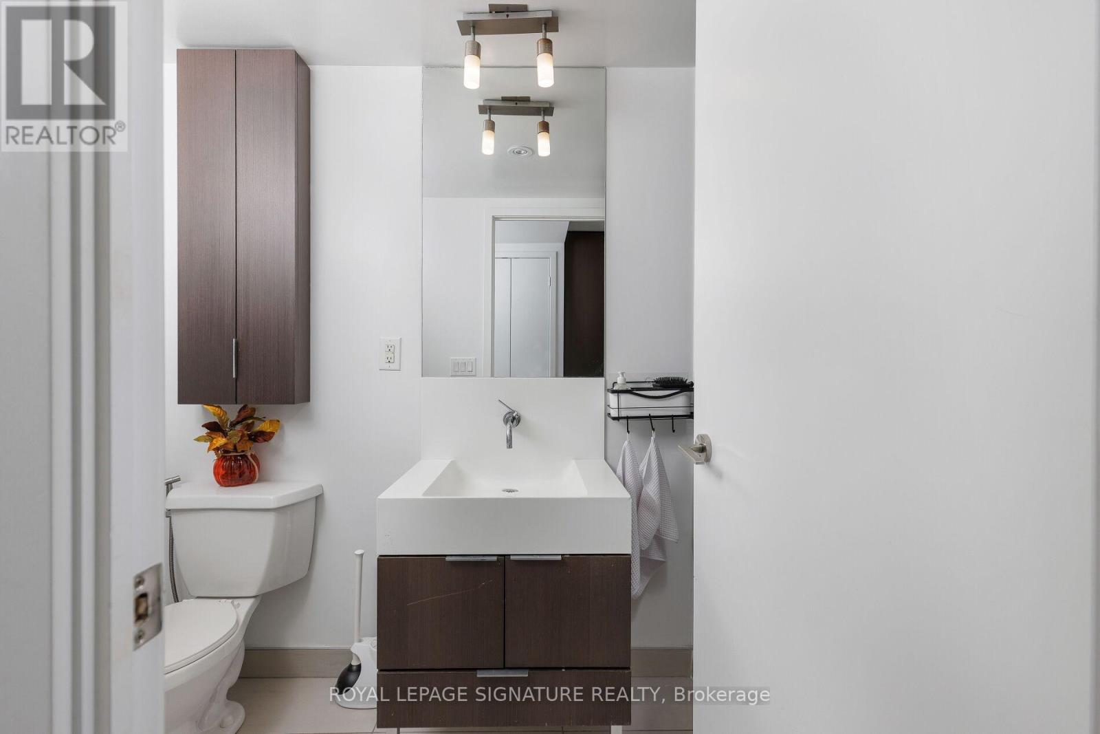 3410 - 110 Charles Street E, Toronto, Ontario  M4Y 1T5 - Photo 13 - C12672848