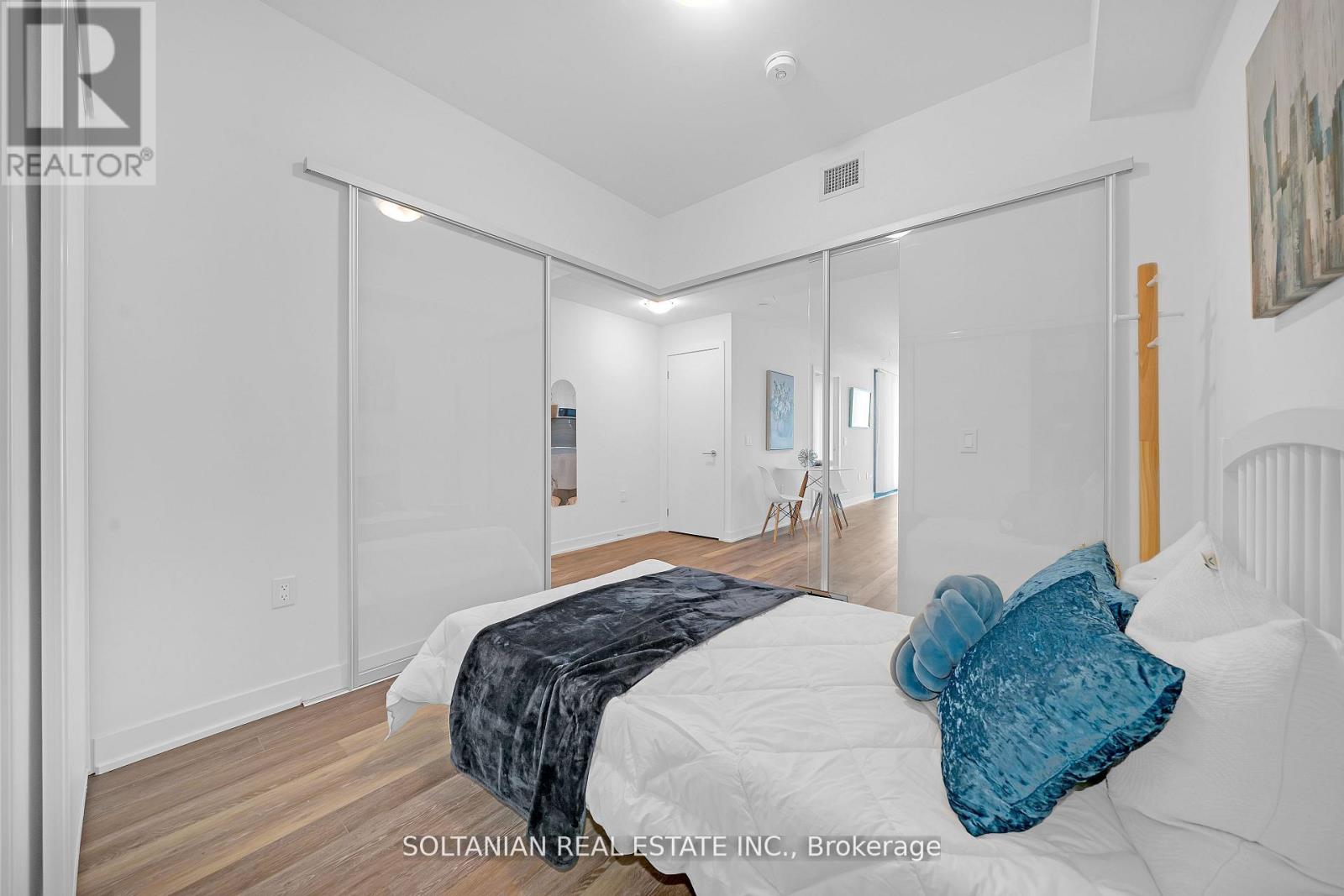 320 - 250 Lawrence Avenue W, Toronto, Ontario  M5M 1B1 - Photo 13 - C12672850