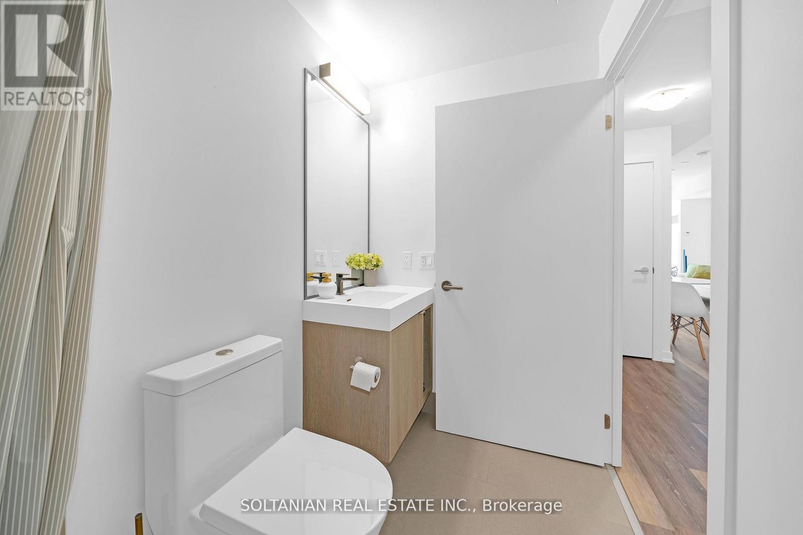 320 - 250 Lawrence Avenue W, Toronto, Ontario  M5M 1B1 - Photo 15 - C12672850