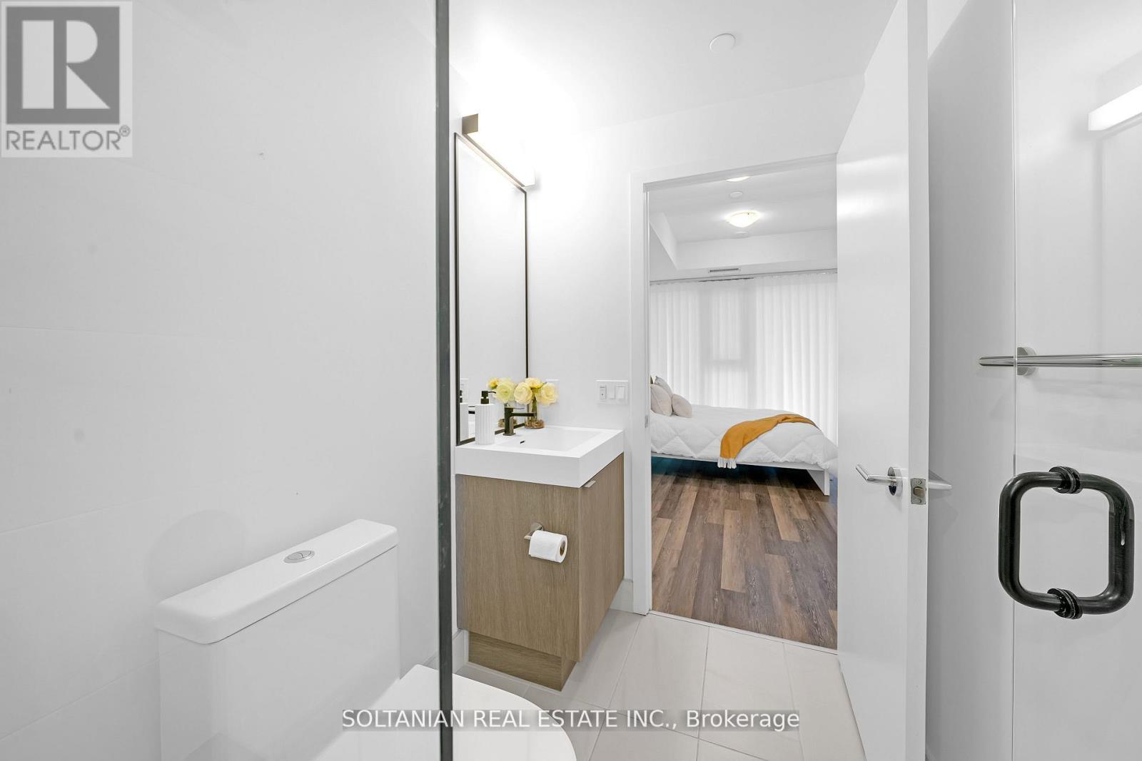 320 - 250 Lawrence Avenue W, Toronto, Ontario  M5M 1B1 - Photo 22 - C12672850