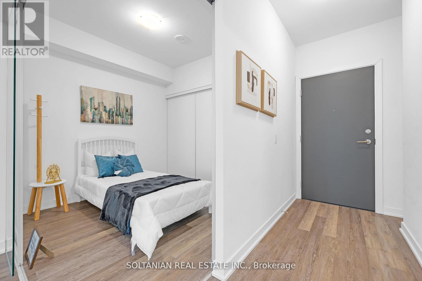 320 - 250 Lawrence Avenue W, Toronto, Ontario  M5M 1B1 - Photo 3 - C12672850