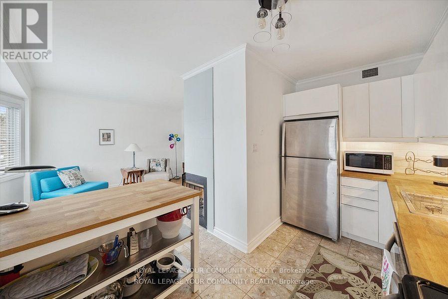 201 - 60 Kippendavie Avenue, Toronto, Ontario  M4L 3R5 - Photo 8 - E12672568