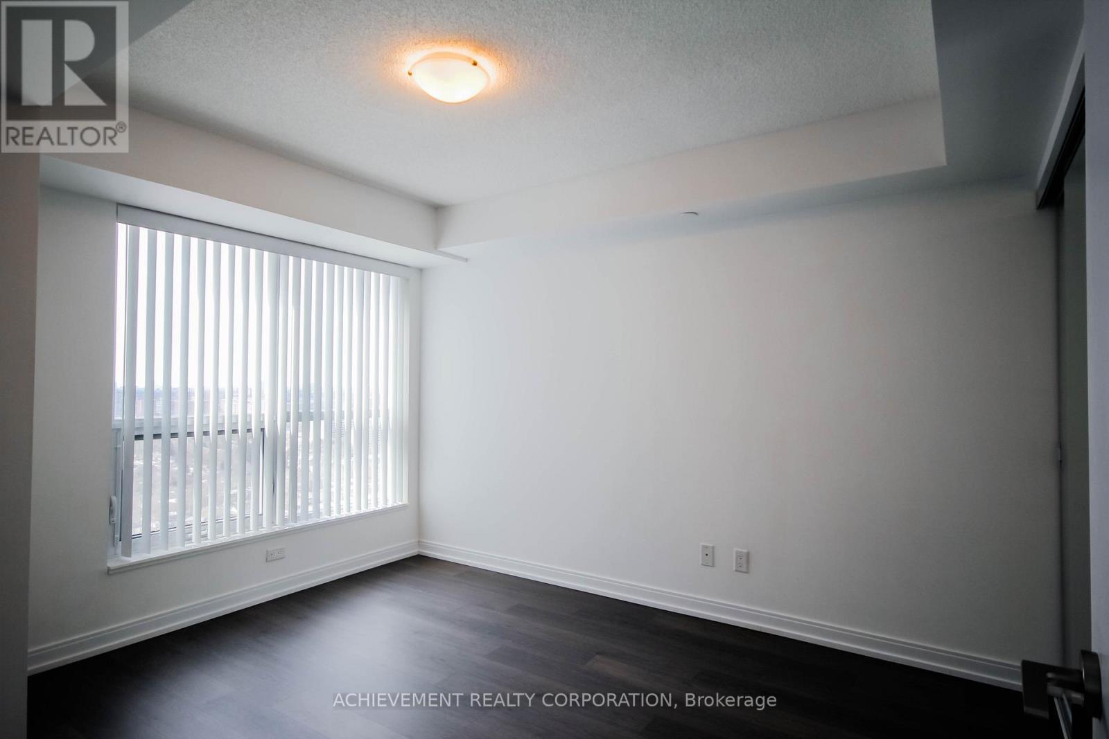 2704 - 255 Village Green Square, Toronto, Ontario  M1S 0L7 - Photo 8 - E12672752