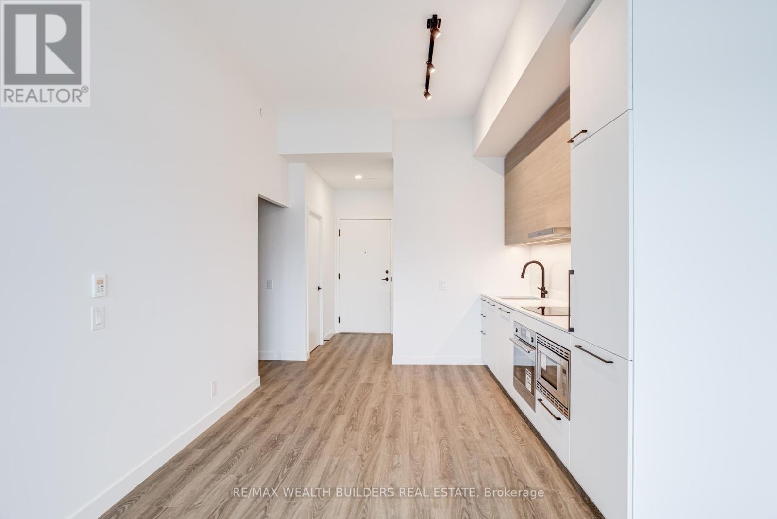 201 - 1050 Eastern Avenue, Toronto, Ontario  M4L 0B7 - Photo 18 - E12672776