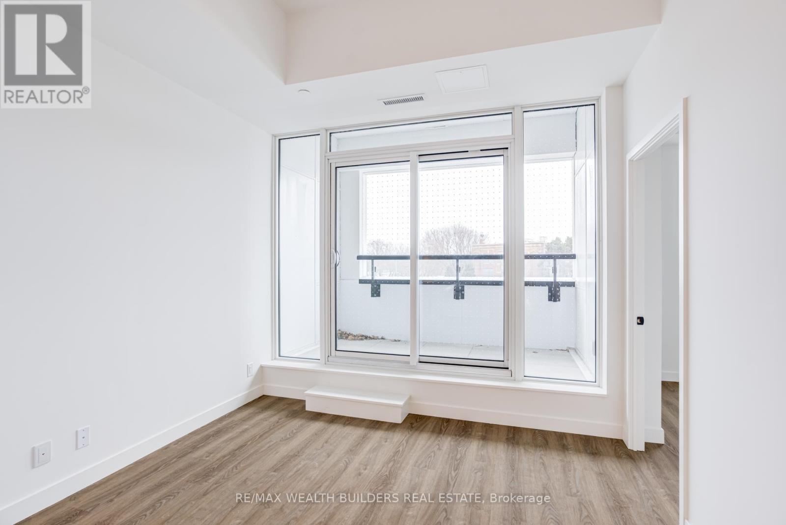 201 - 1050 Eastern Avenue, Toronto, Ontario  M4L 0B7 - Photo 20 - E12672776