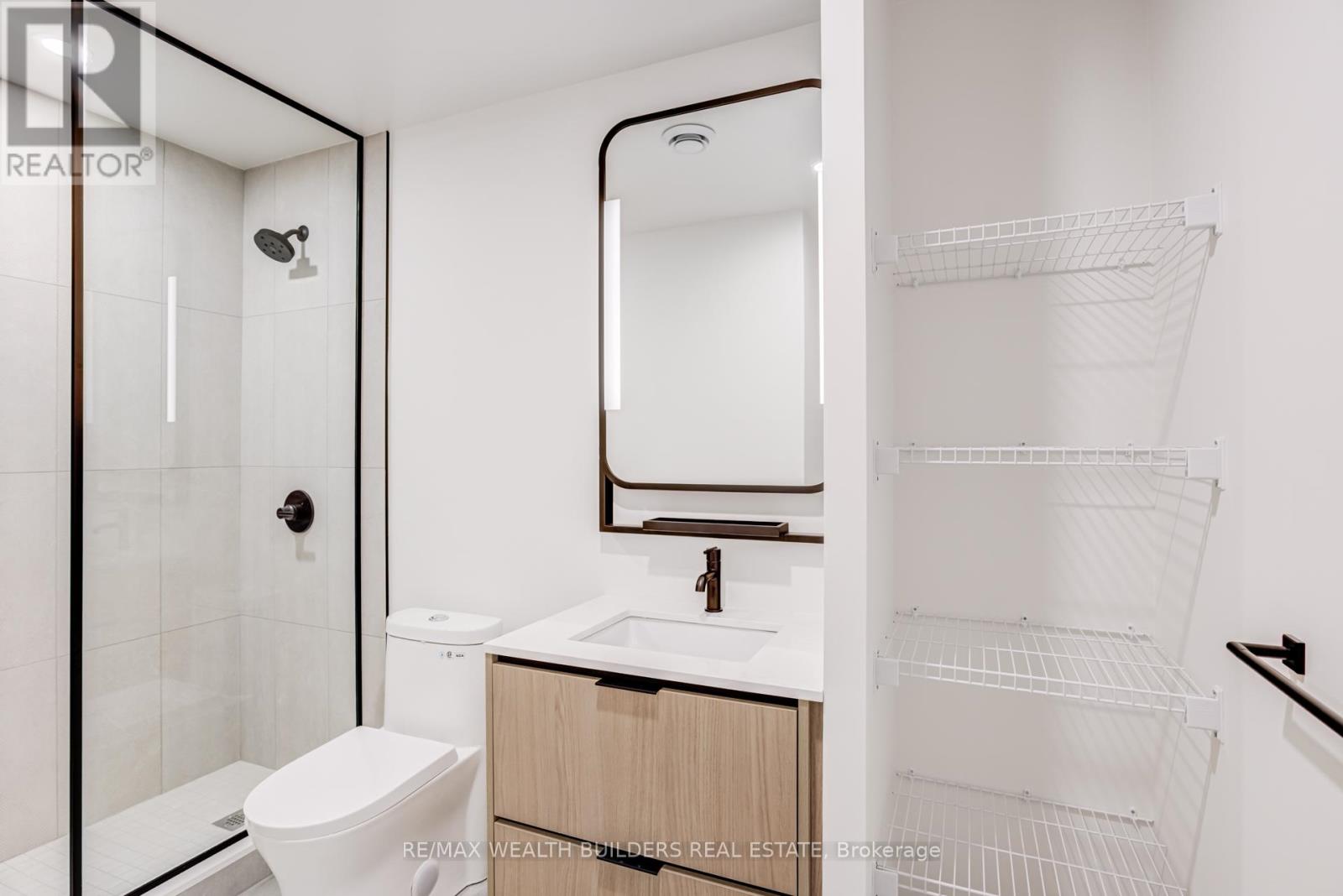 201 - 1050 Eastern Avenue, Toronto, Ontario  M4L 0B7 - Photo 25 - E12672776