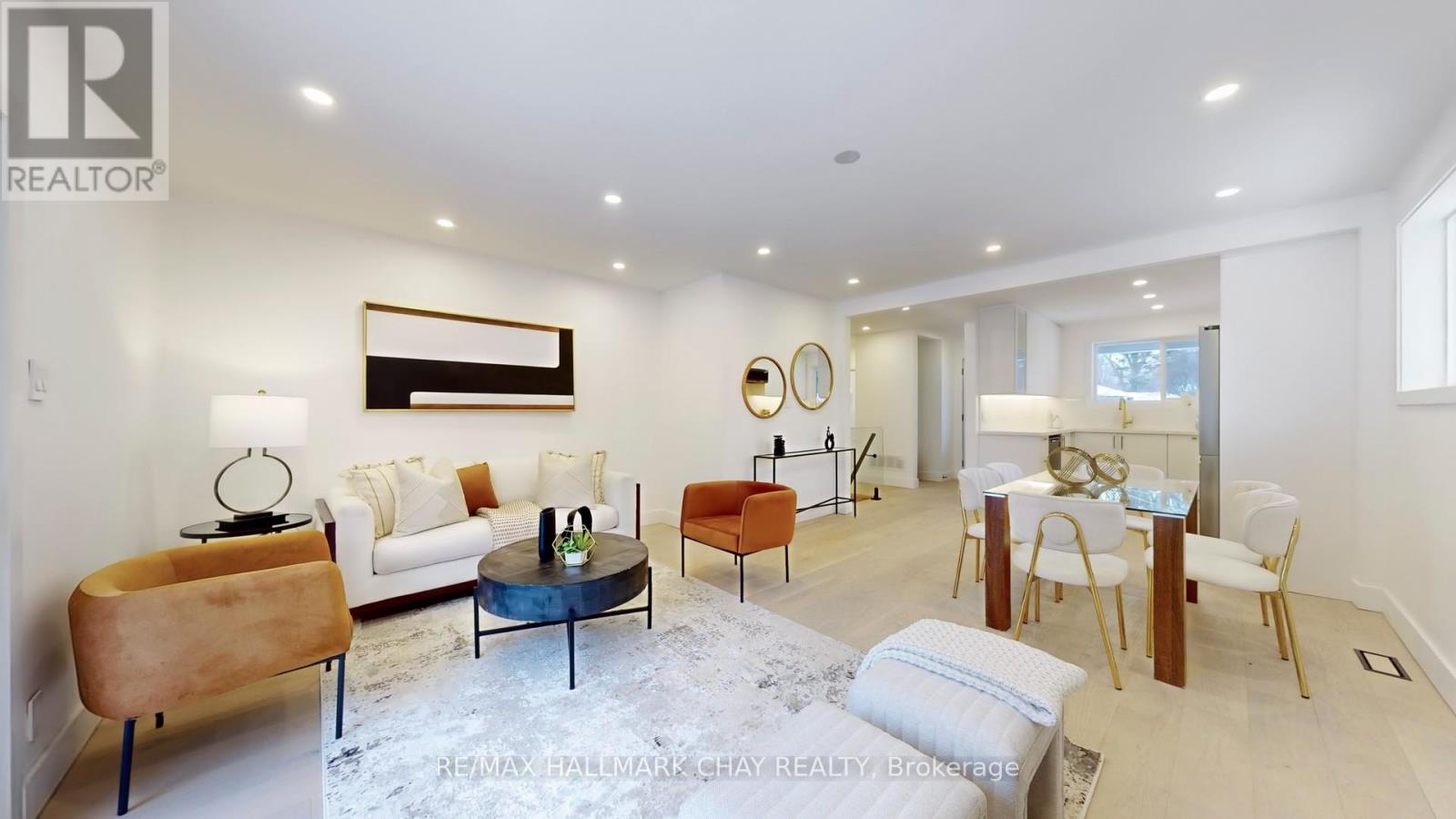 3 Davidson Road, Aurora, Ontario  L4G 2A9 - Photo 5 - N12672604