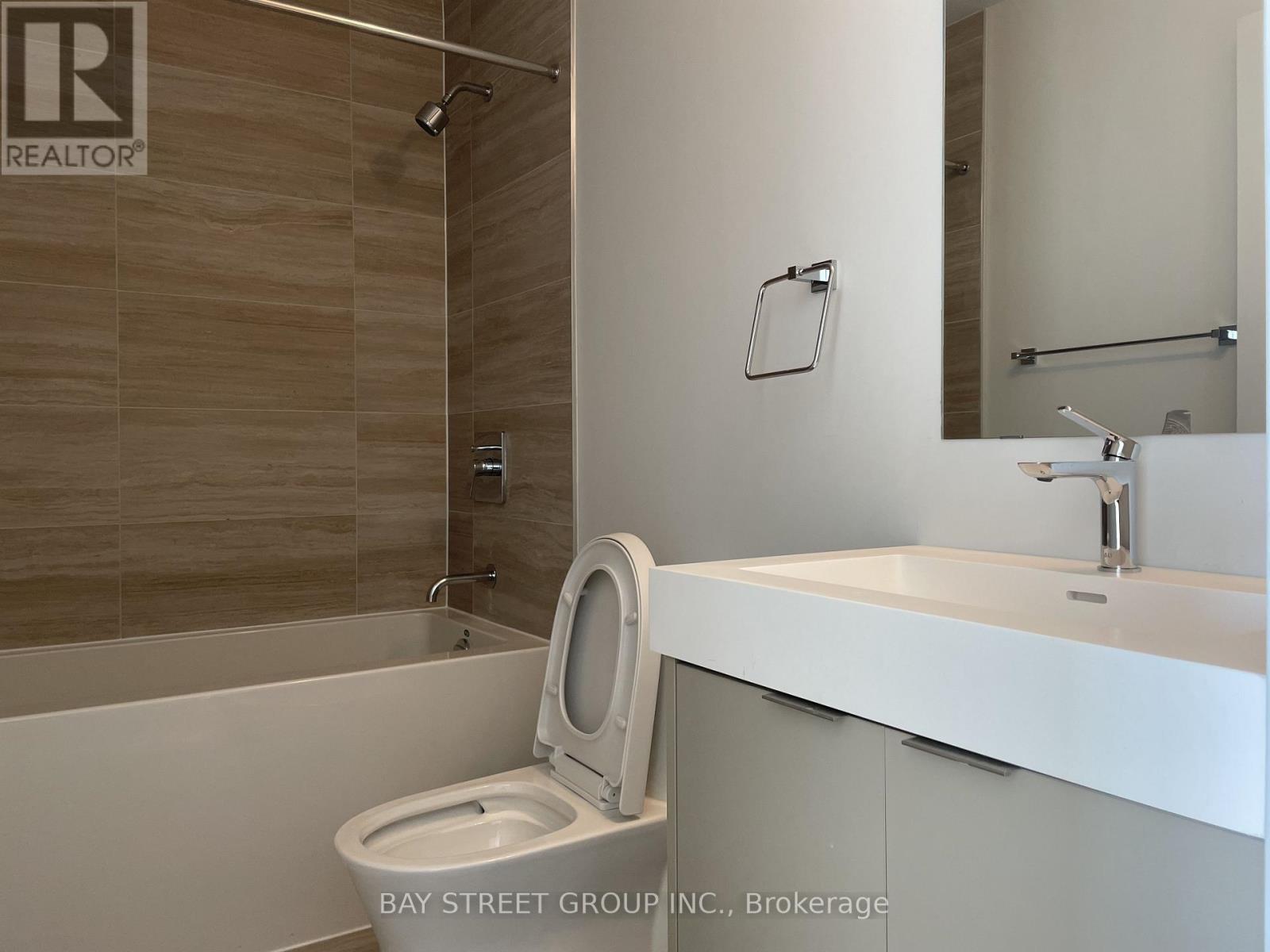 3203 - 2920 Highway 7, Vaughan, Ontario  L4K 0P4 - Photo 7 - N12672648