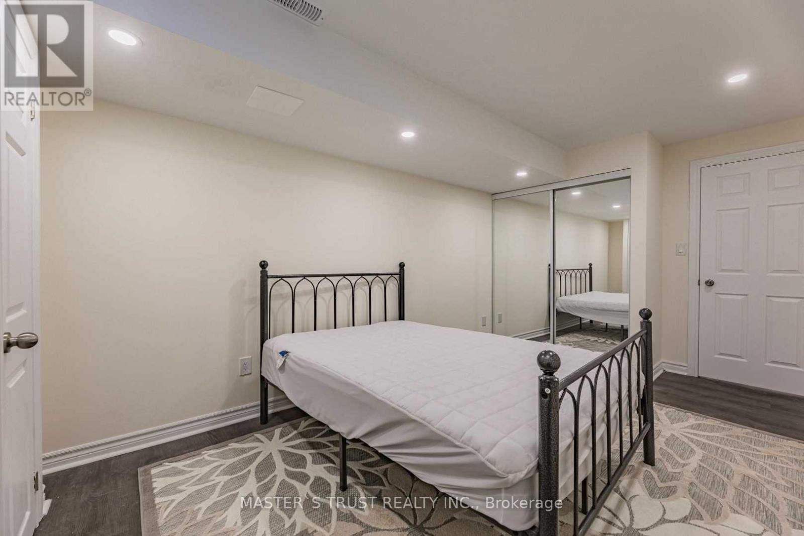 Bsmt - 233 Shelbourne Drive, Vaughan, Ontario  L4H 0J4 - Photo 3 - N12672662