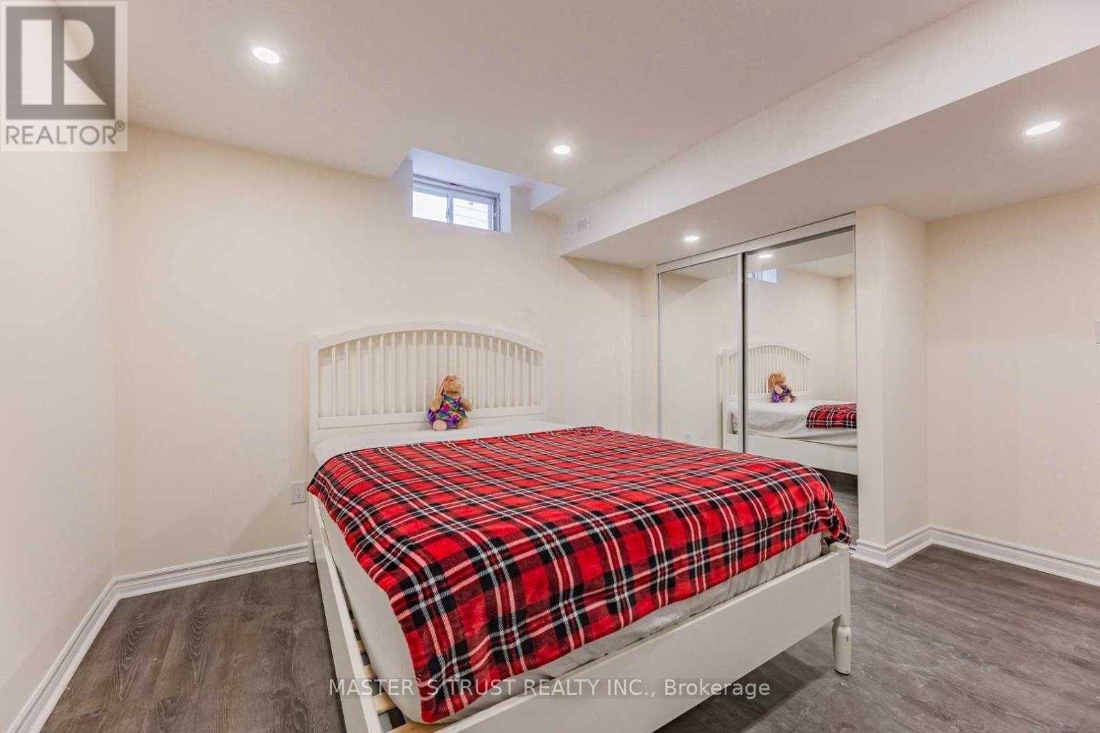 Bsmt - 233 Shelbourne Drive, Vaughan, Ontario  L4H 0J4 - Photo 4 - N12672662