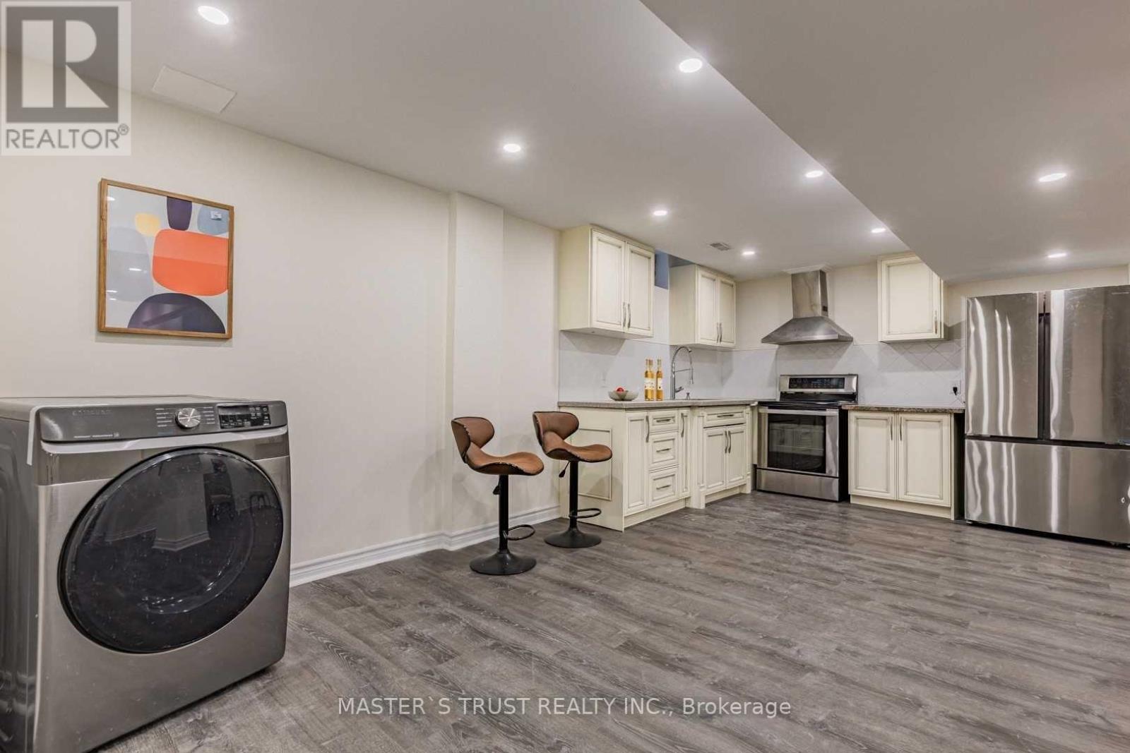 Bsmt - 233 Shelbourne Drive, Vaughan, Ontario  L4H 0J4 - Photo 6 - N12672662