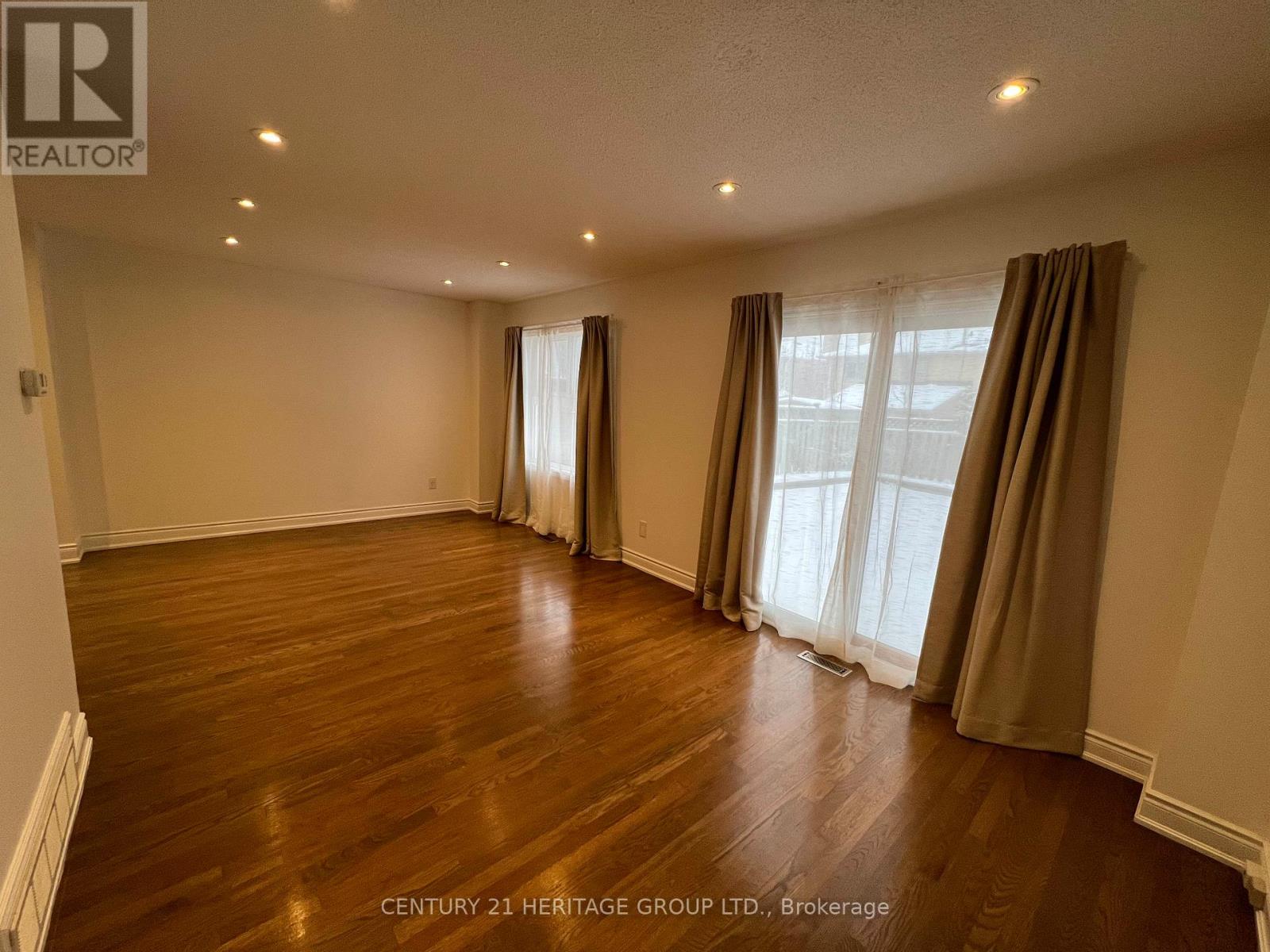 160 Don Head Village Boulevard, Richmond Hill, Ontario  L4C 7P9 - Photo 15 - N12672696