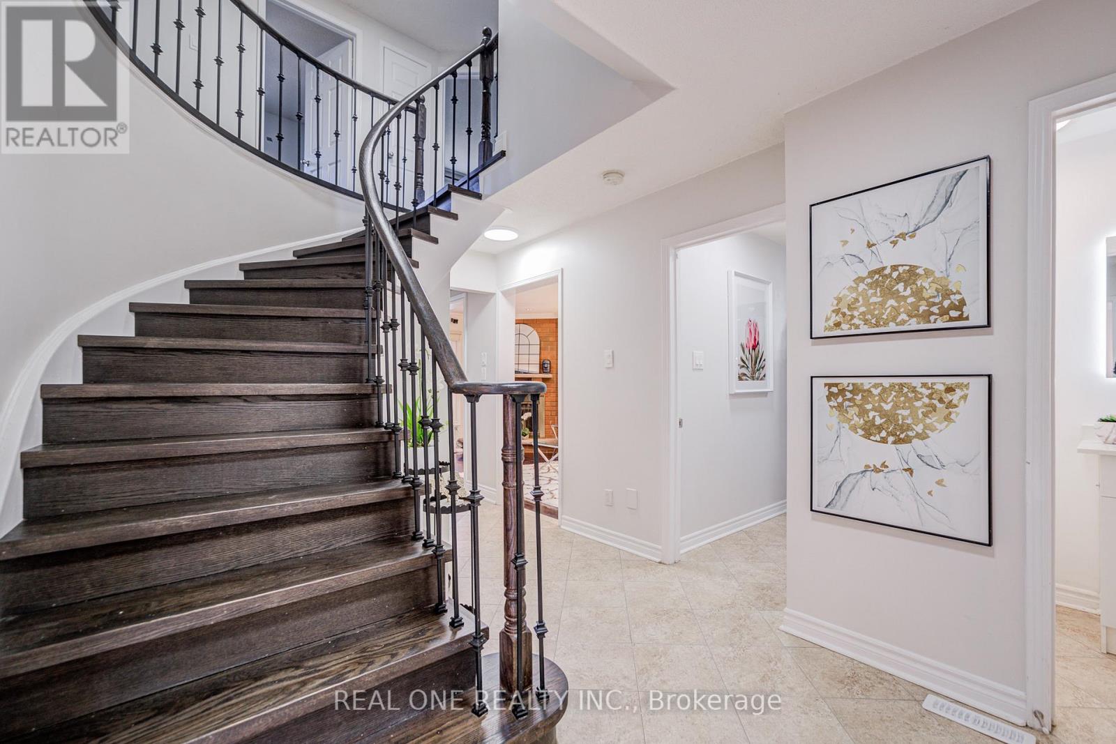 58 Elson Street, Markham, Ontario  L3S 1Y7 - Photo 5 - N12672730