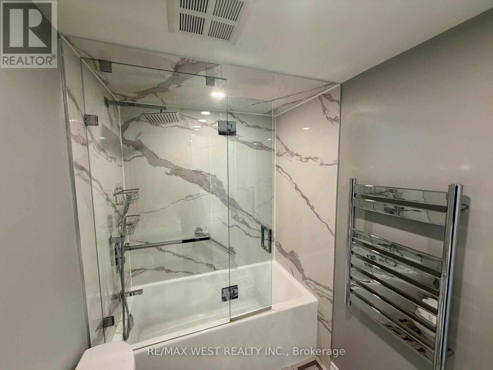 810 - 60 Disera Drive, Vaughan, Ontario  L4J 9G1 - Photo 21 - N12672780