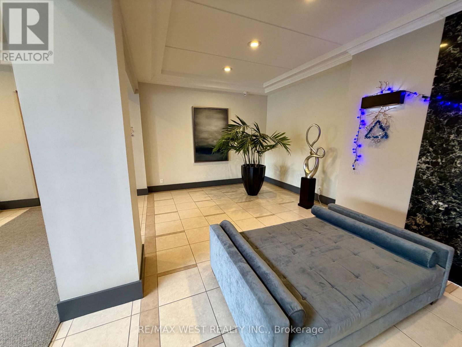 810 - 60 Disera Drive, Vaughan, Ontario  L4J 9G1 - Photo 32 - N12672780