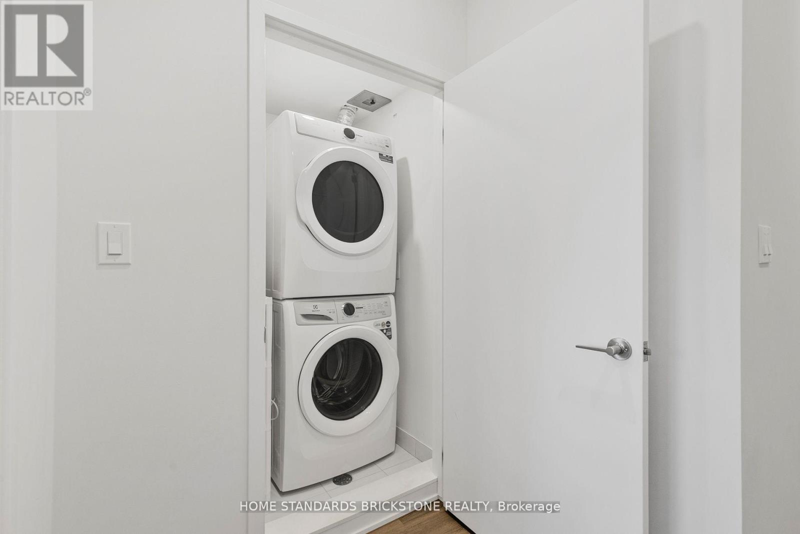 366 - 90 Honeycrisp Crescent, Vaughan, Ontario  L4K 0N7 - Photo 19 - N12672800