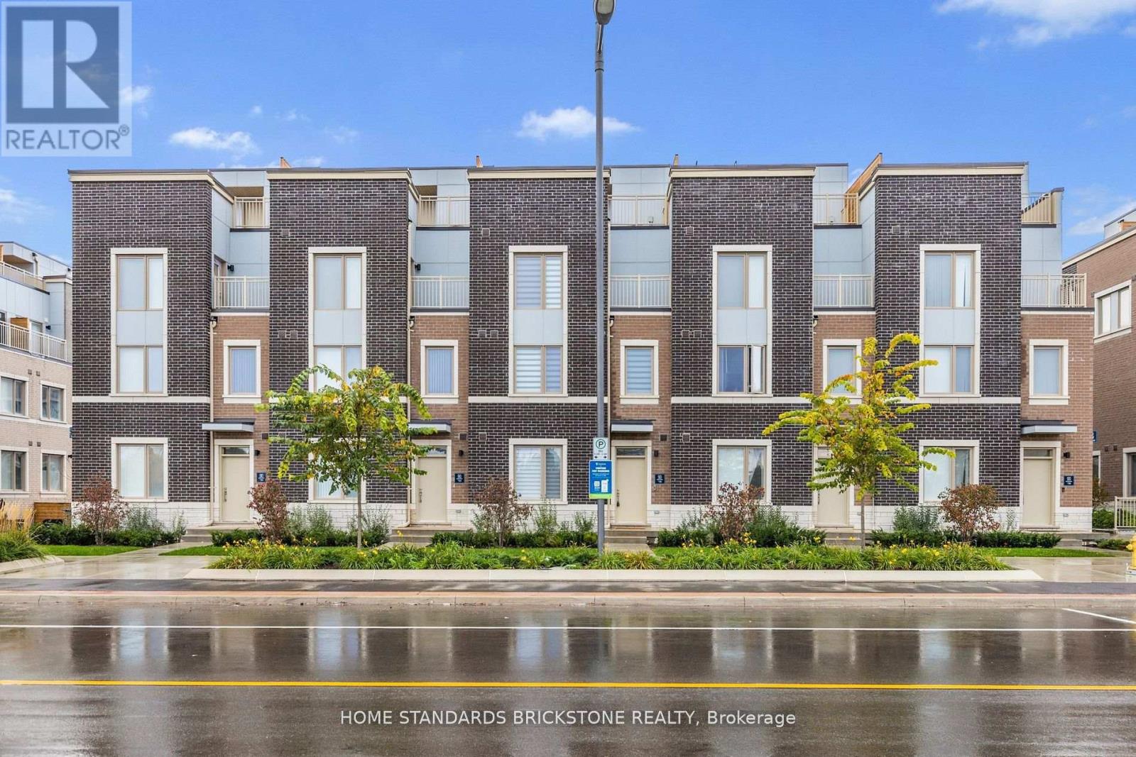 366 - 90 Honeycrisp Crescent, Vaughan, Ontario  L4K 0N7 - Photo 34 - N12672800