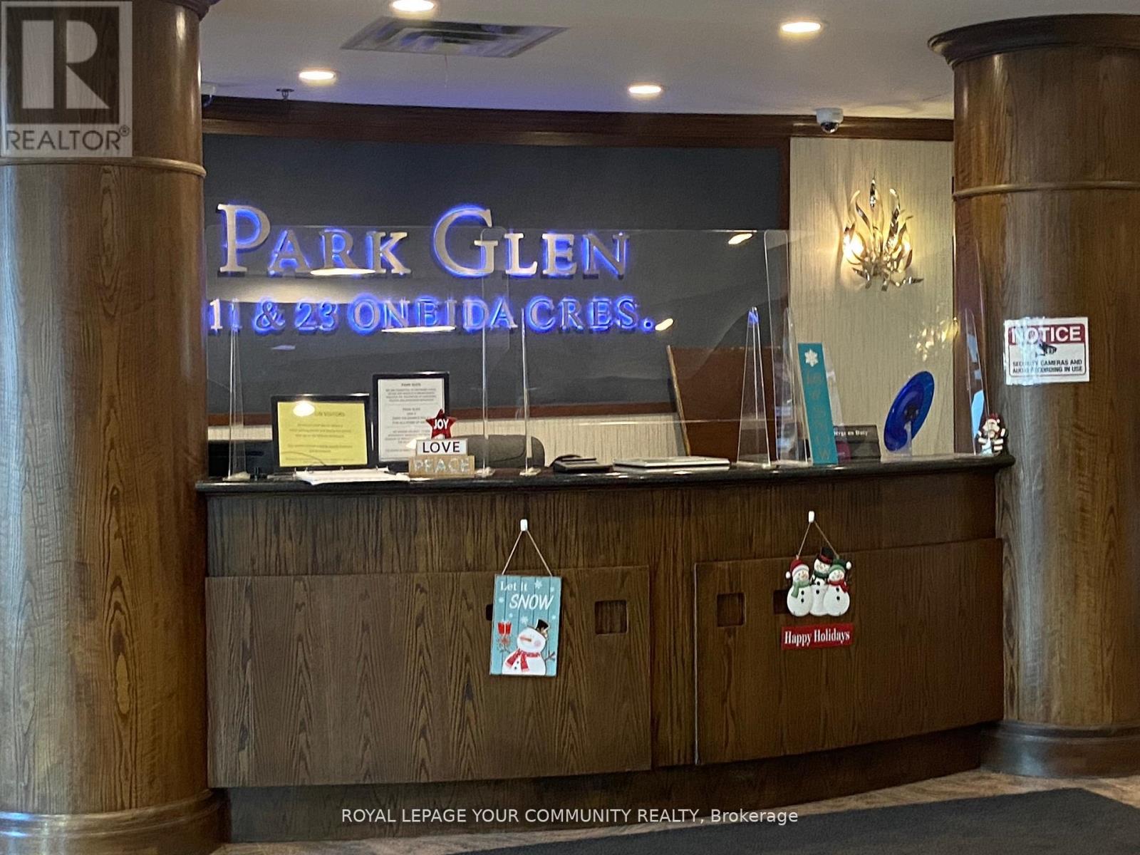 Lph10 - 23 Oneida Crescent, Richmond Hill, Ontario  L4B 0A2 - Photo 3 - N12672842