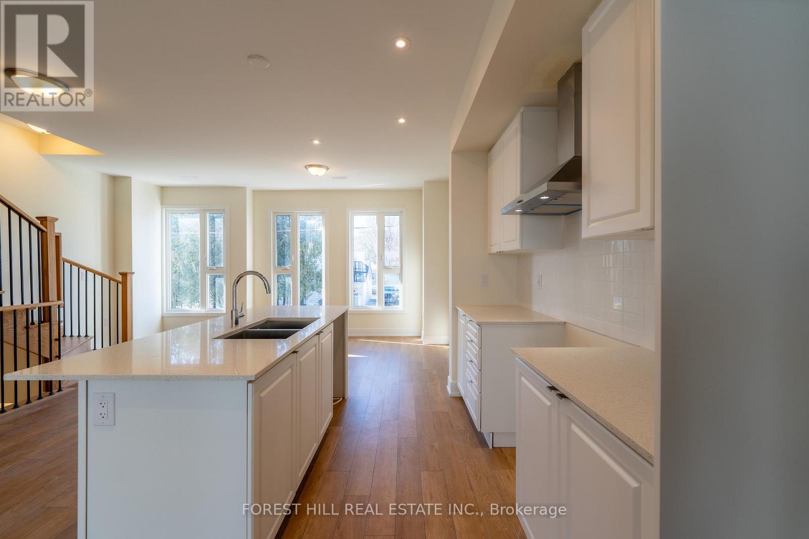 20 Bru Lor Lane, Orillia, Ontario  L3V 8P4 - Photo 11 - S12672614