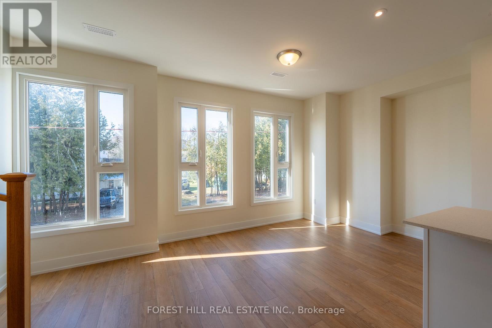 20 Bru Lor Lane, Orillia, Ontario  L3V 8P4 - Photo 8 - S12672614