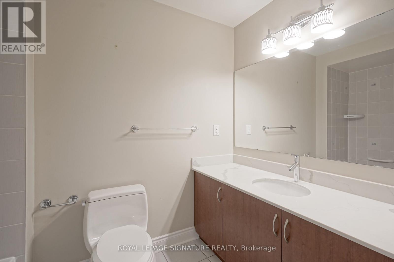 9 Johnson Farm Lane, Toronto, Ontario  M2N 0G6 - Photo 17 - C12672626