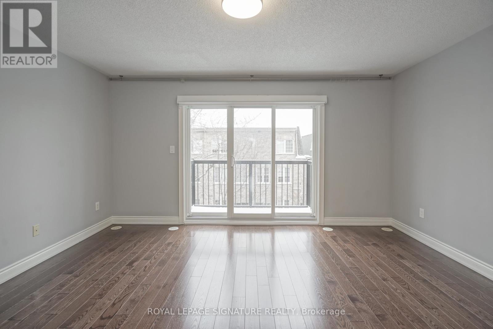 9 Johnson Farm Lane, Toronto, Ontario  M2N 0G6 - Photo 25 - C12672626