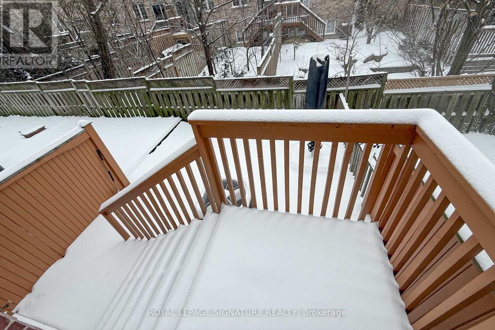 9 Johnson Farm Lane, Toronto, Ontario  M2N 0G6 - Photo 40 - C12672626