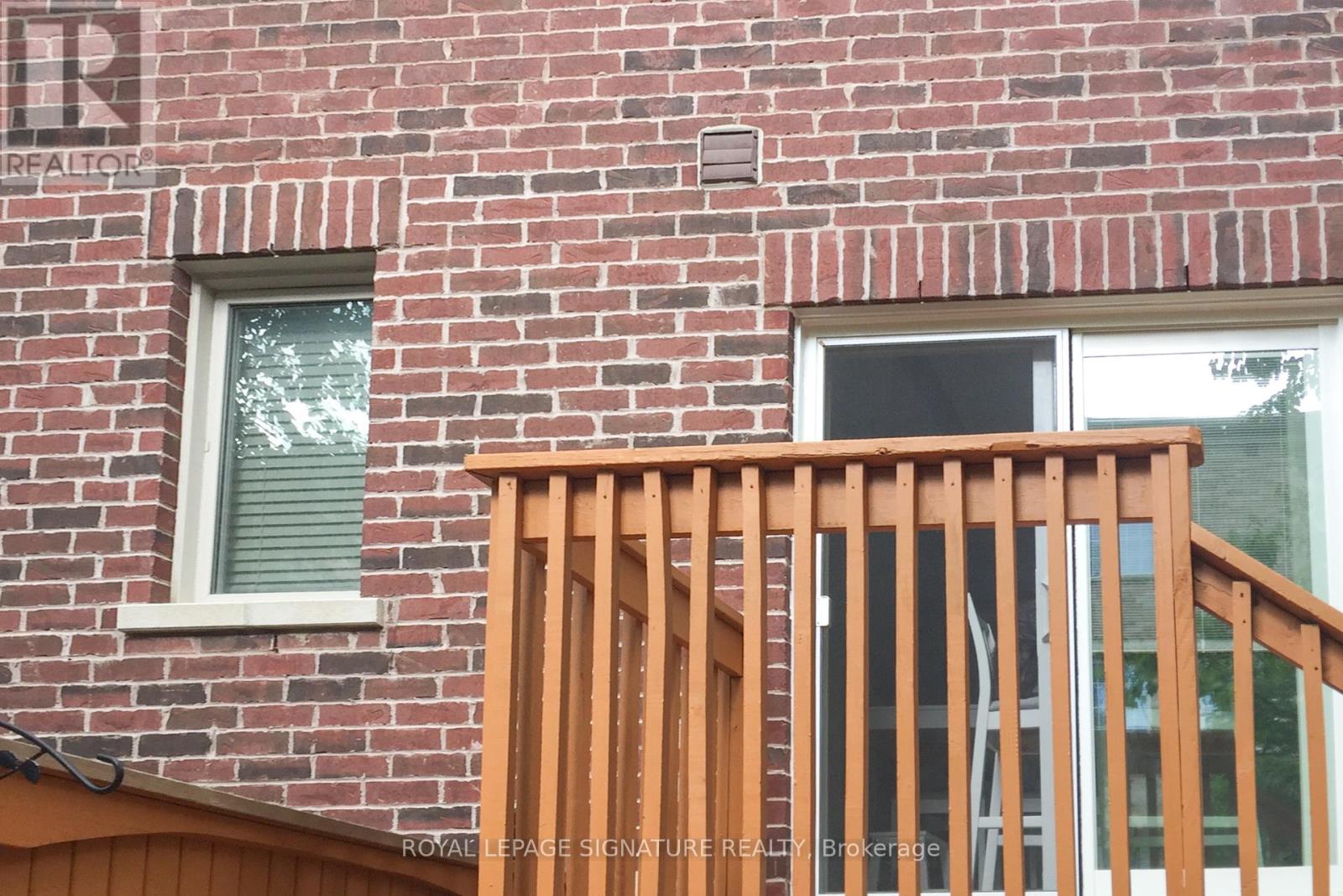 9 Johnson Farm Lane, Toronto, Ontario  M2N 0G6 - Photo 42 - C12672626