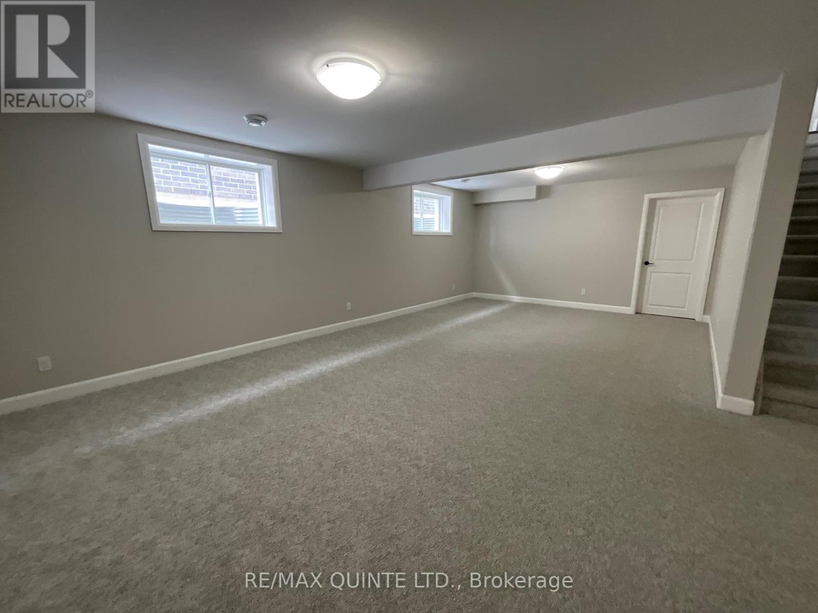 120 Hastings Park Drive, Belleville (Belleville Ward), Ontario  K8P 0J4 - Photo 13 - X12672060