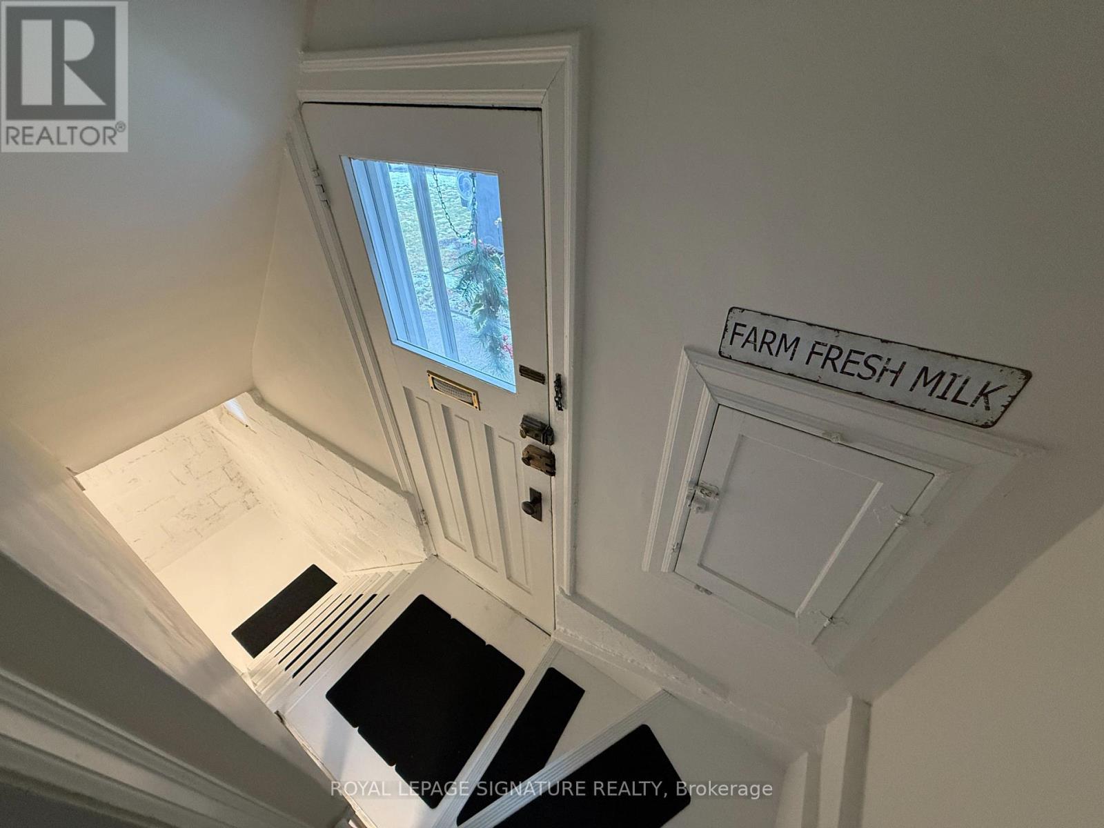 26 Tenth Street, Toronto, Ontario  M8V 3E8 - Photo 25 - W12669742