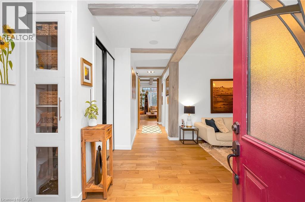 7 Foster Street, Hamilton, Ontario  L8N 1Z7 - Photo 2 - 40796539