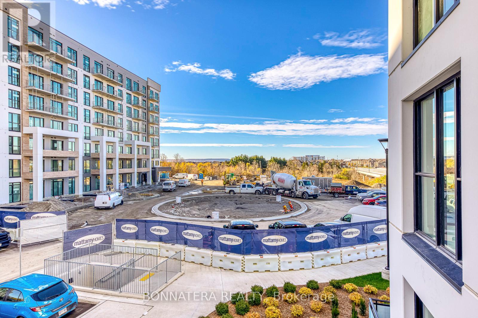 210 - 720 Whitlock Avenue, Milton, Ontario  L9E 2B5 - Photo 18 - W12672584