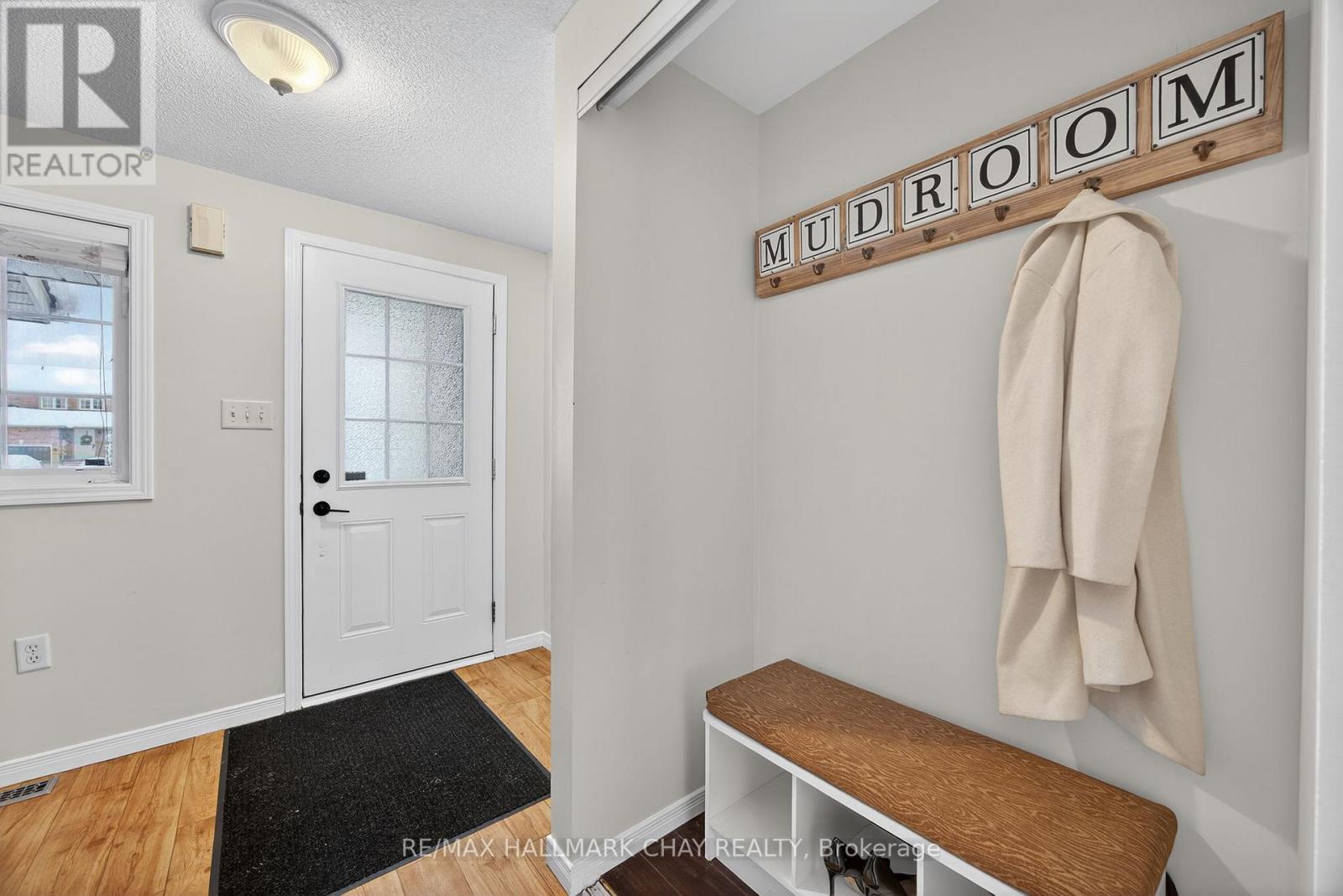 36 Goodwin Drive, Barrie, Ontario  L4N 5Z7 - Photo 6 - S12669758