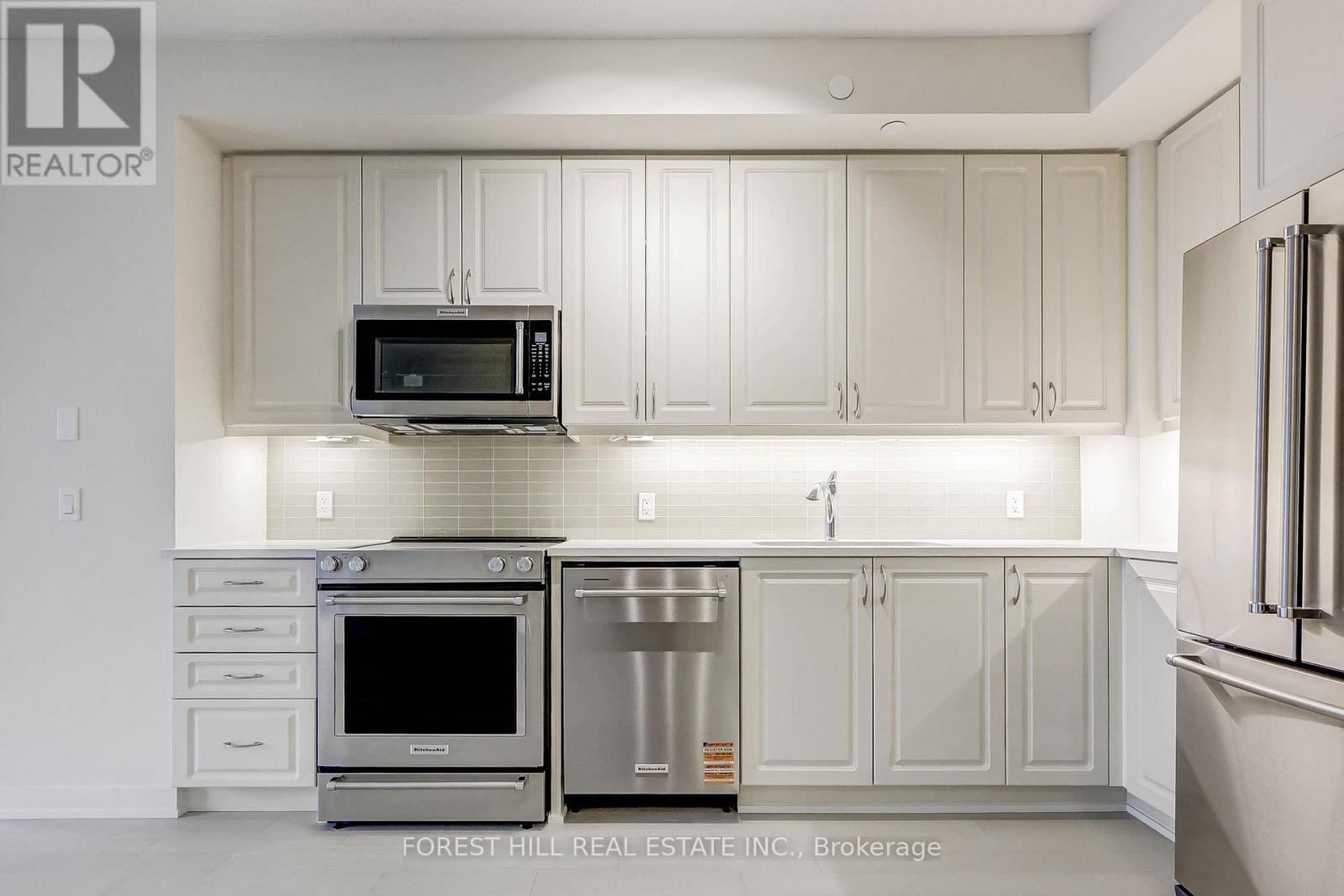 Ph 104 - 38 Annie Craig Drive, Toronto, Ontario  M8V 0G9 - Photo 15 - W12672666