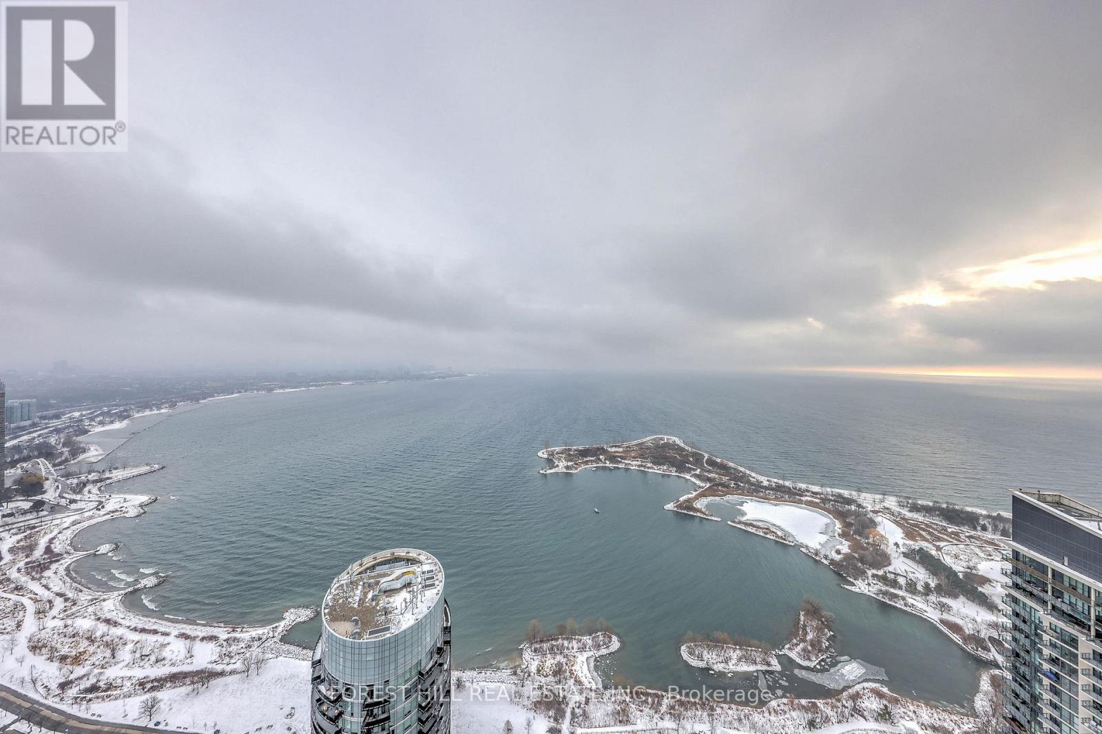 Ph 104 - 38 Annie Craig Drive, Toronto, Ontario  M8V 0G9 - Photo 33 - W12672666