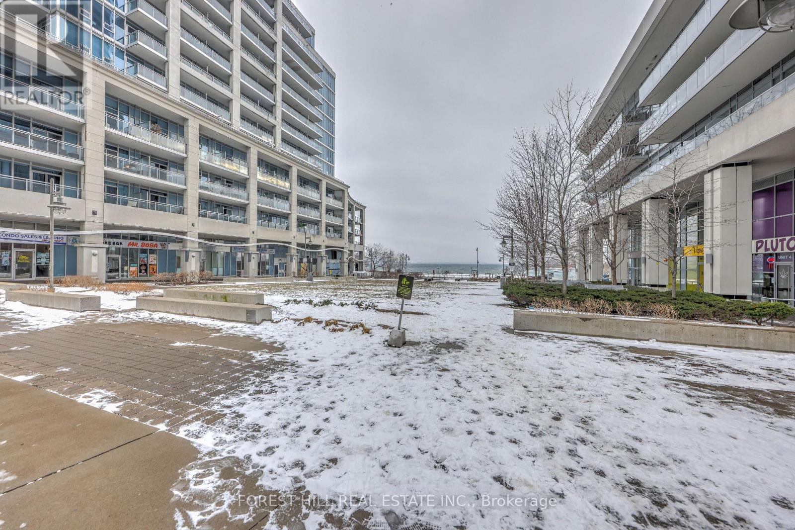 Ph 104 - 38 Annie Craig Drive, Toronto, Ontario  M8V 0G9 - Photo 38 - W12672666