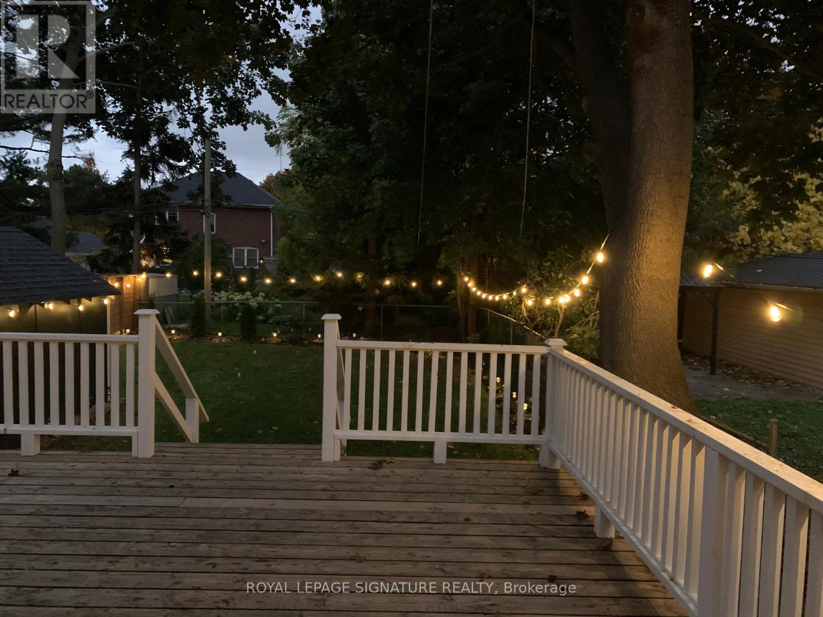 26 Tenth Street, Toronto, Ontario  M8V 3E8 - Photo 39 - W12669742