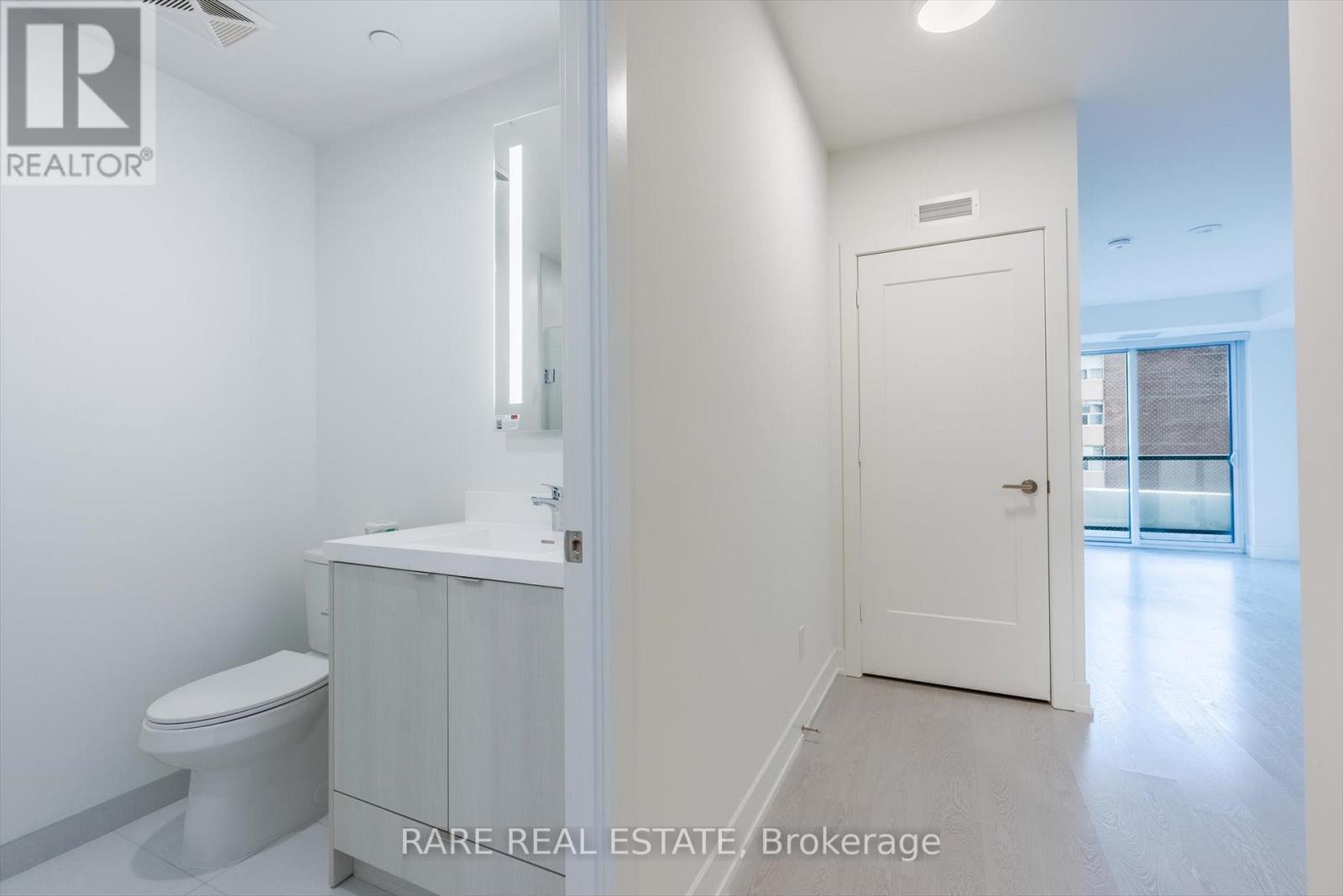 502 - 60 Central Park Road Way, Toronto, Ontario  M9A 3K1 - Photo 17 - W12672684