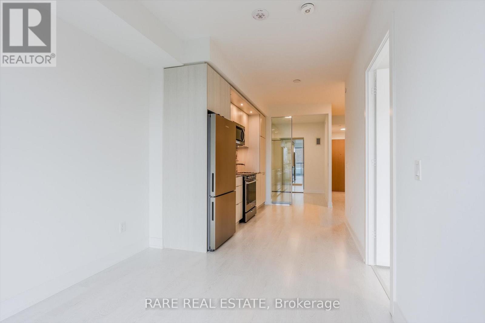 502 - 60 Central Park Road Way, Toronto, Ontario  M9A 3K1 - Photo 6 - W12672684