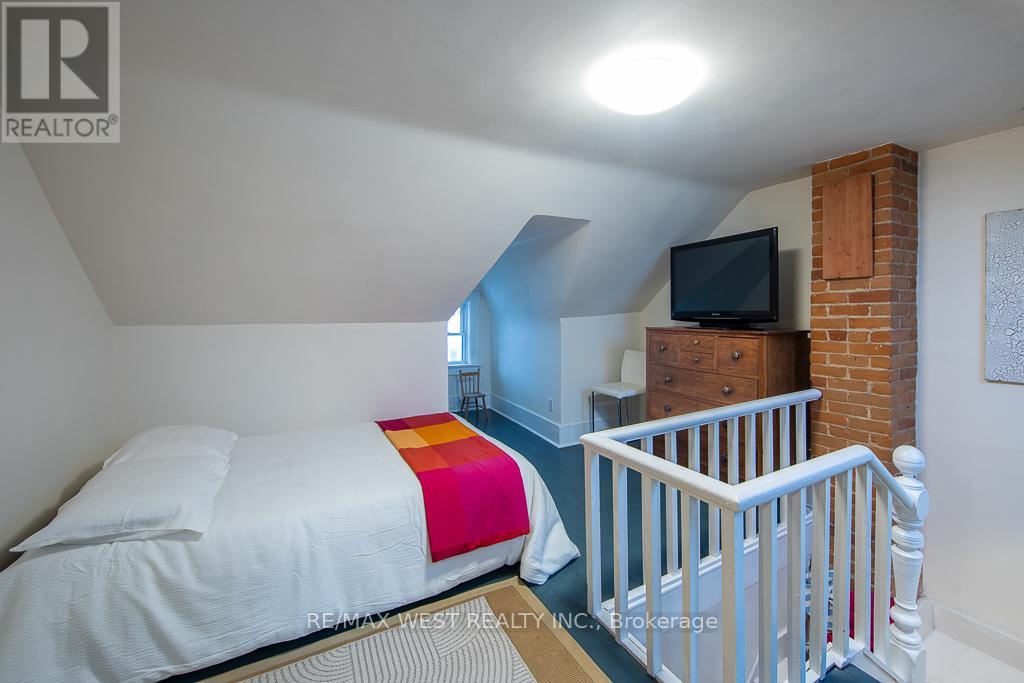 509 Perth Avenue, Toronto, Ontario  M6N 2W6 - Photo 20 - W12672704