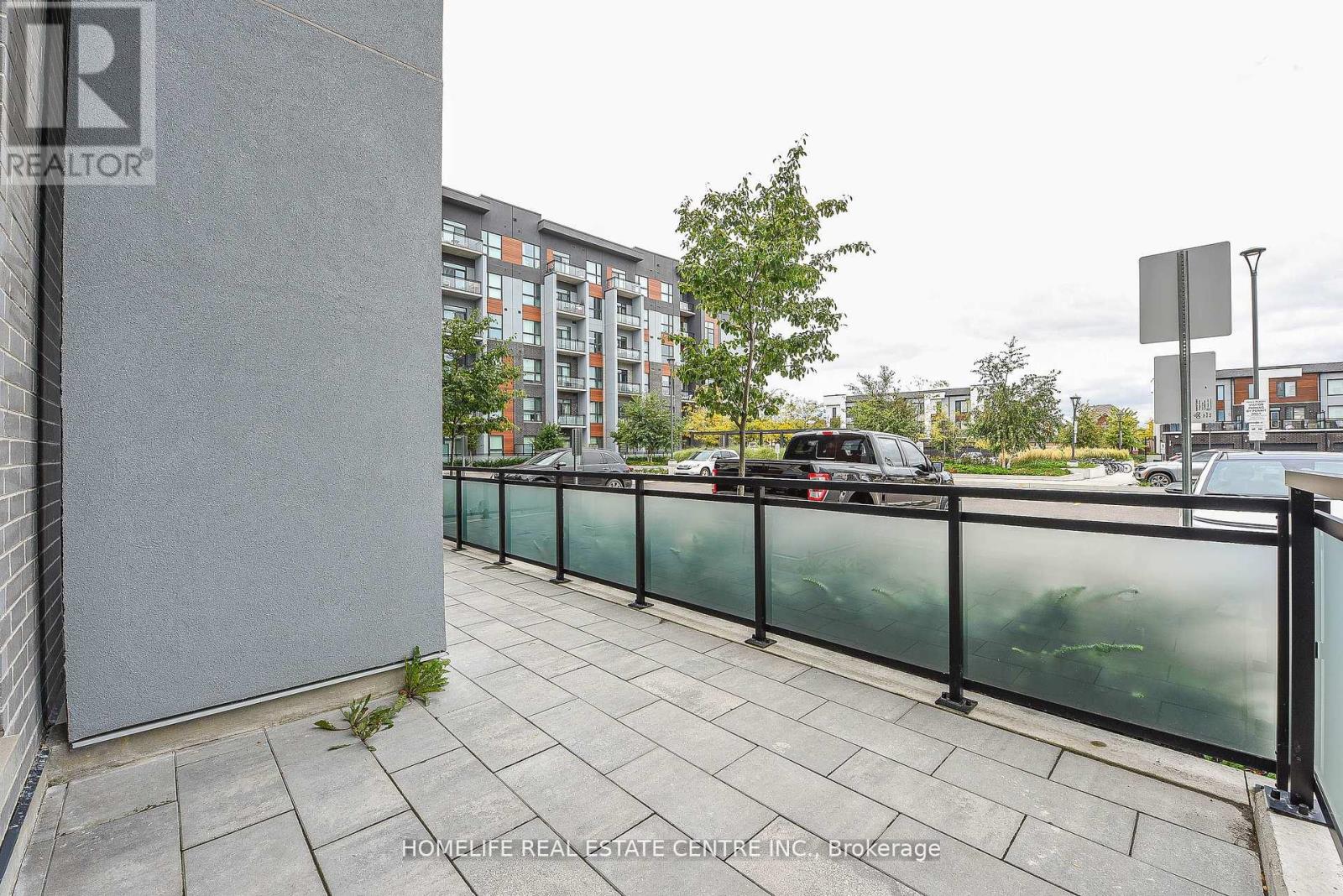 104 - 95 Dundas Street, Oakville, Ontario  L9L 9L9 - Photo 36 - W12672818