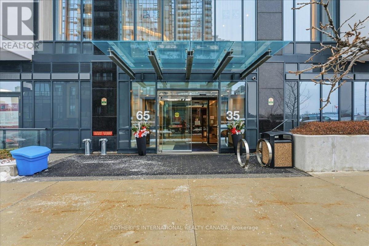 710 - 65 Watergarden Drive, Mississauga, Ontario  L5R 0G9 - Photo 3 - W12672856